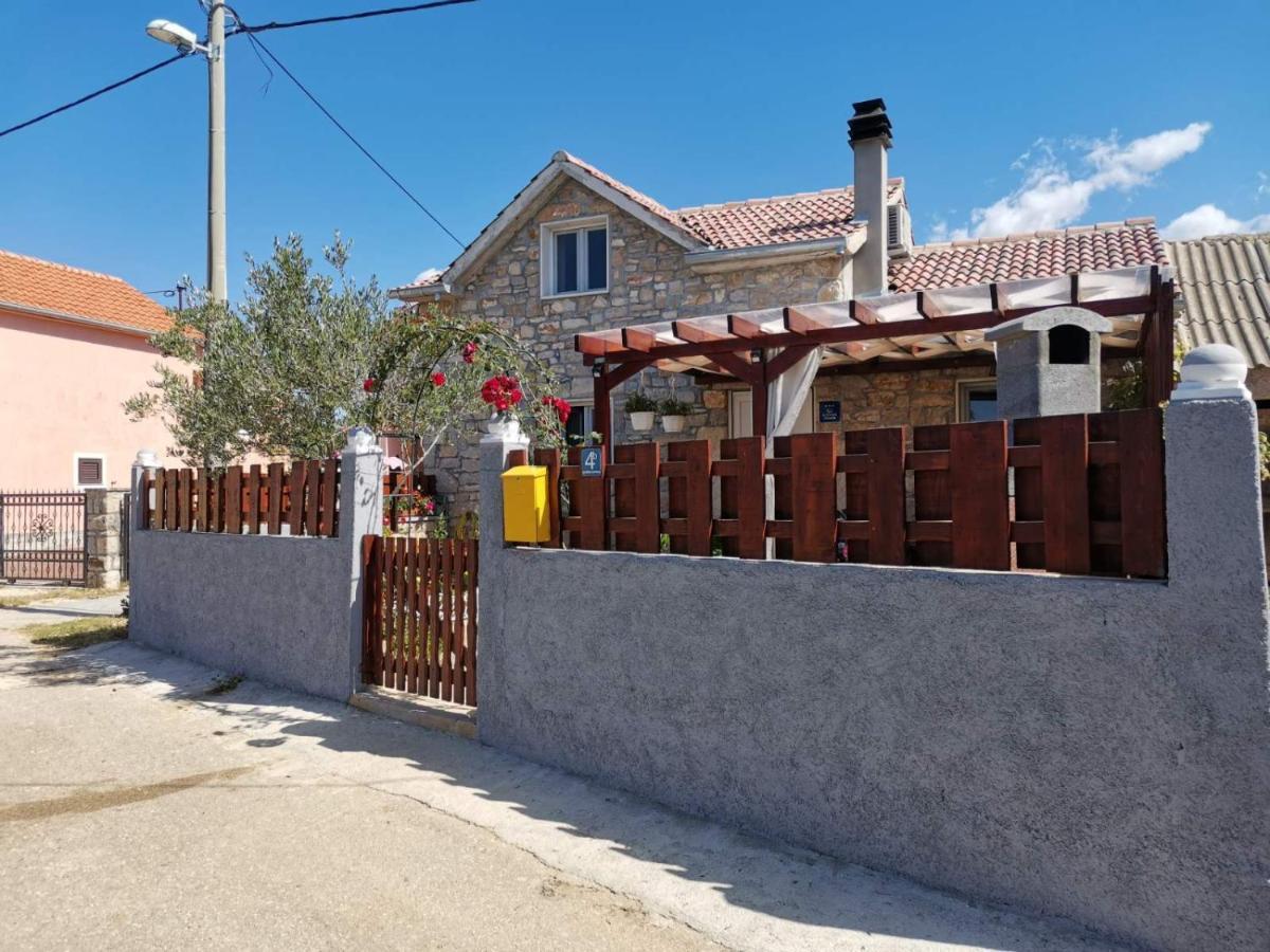 Kuca Za Odmor Delfina Villa Slivnica Exterior foto