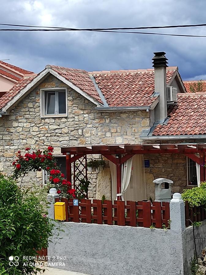 Kuca Za Odmor Delfina Villa Slivnica Exterior foto